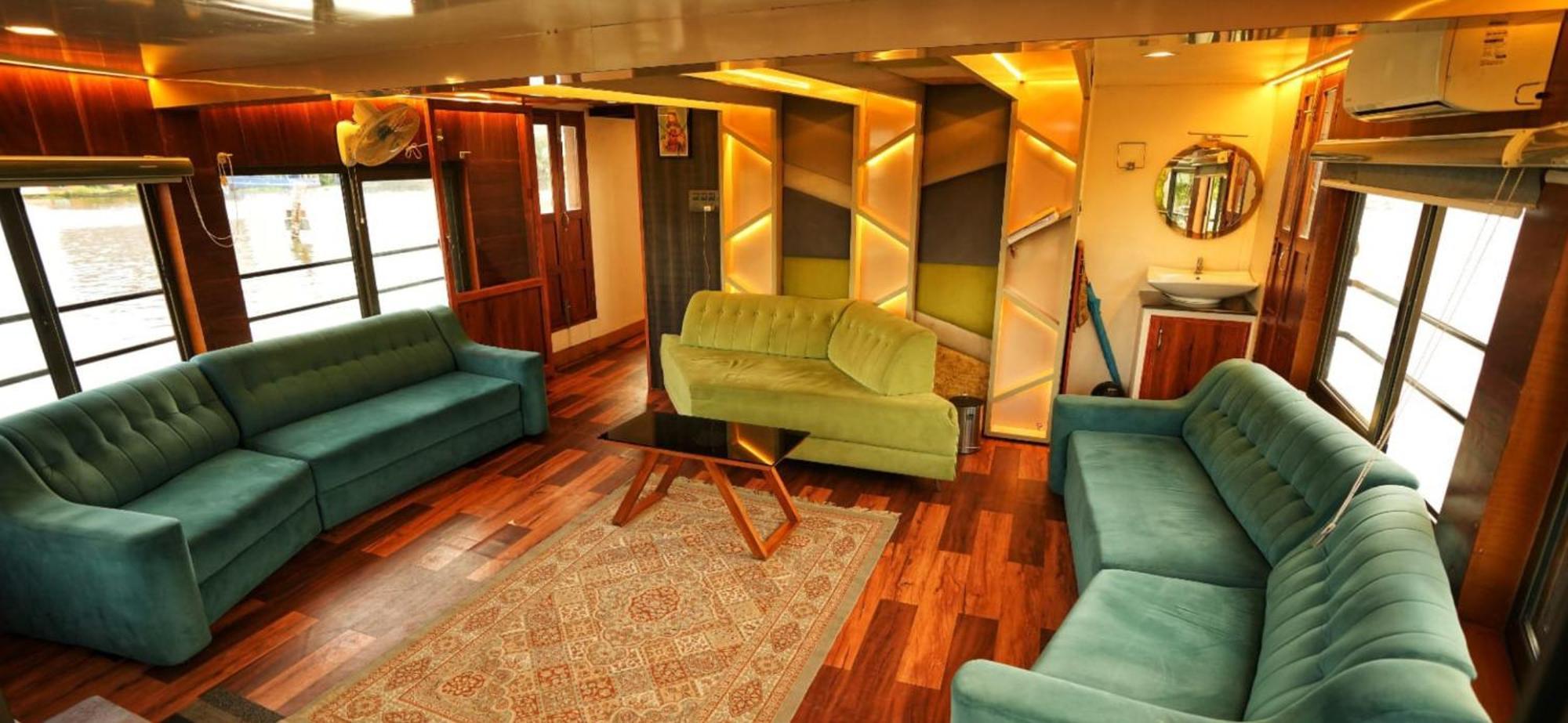 Victoria Houseboats Hotel Alappuzha Exterior photo
